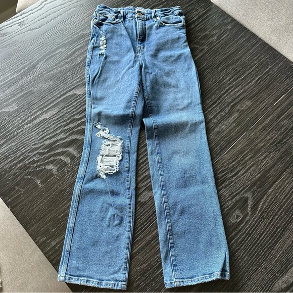 Good American Good Curve Straight Distressed High Rise Stretch Jeans, Size 6/28 - Picture 2 of 10